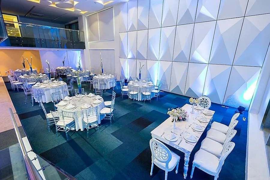 Nh Collection Royal Smartsuites Barranquilla  4*, Barranquilla (Atlantico)