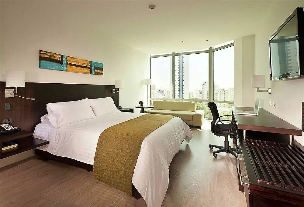 Nh Collection Royal Smartsuites Barranquilla